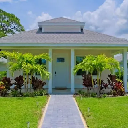Delightful 3-Bedroom House In Bradenton #2 Of 2